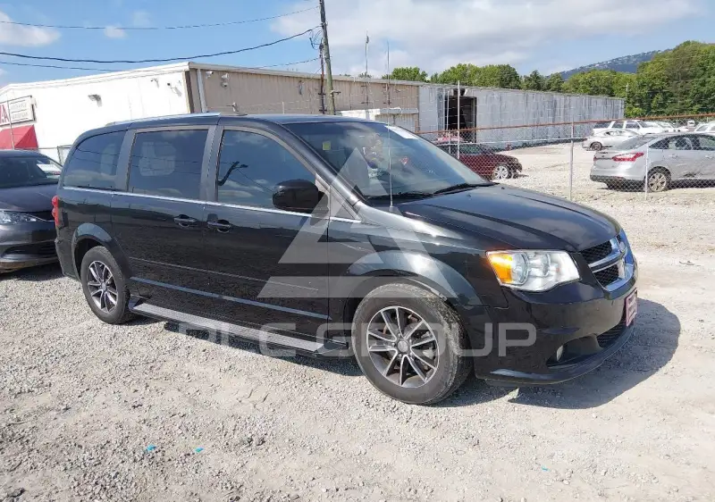 2016 Dodge Grand Caravan photo