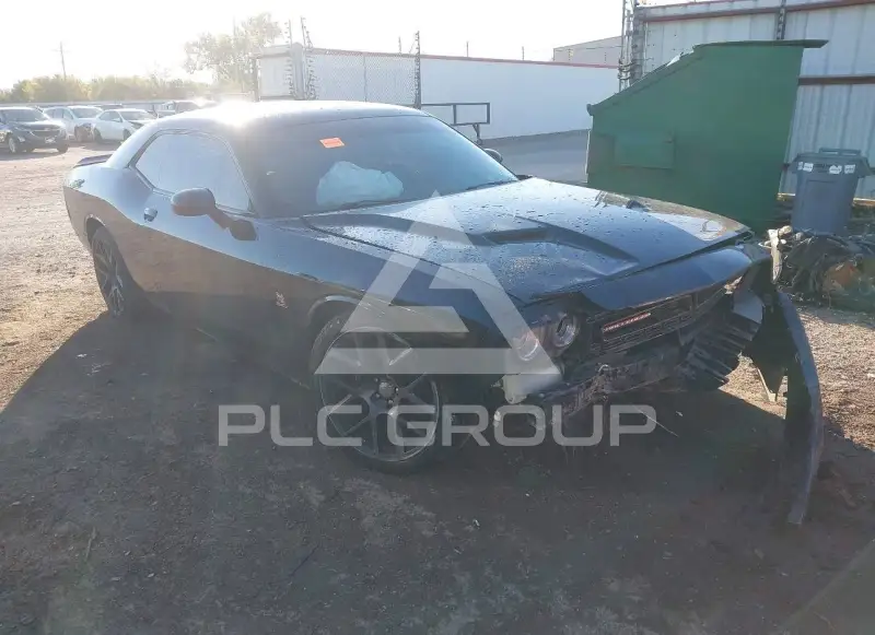 2016 Dodge CHALLENGER photo