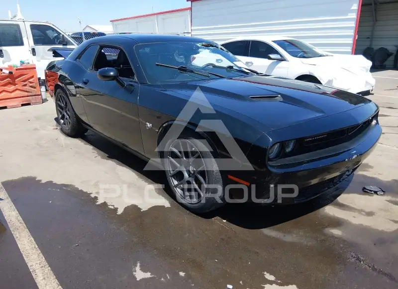 2016 Dodge CHALLENGER фото
