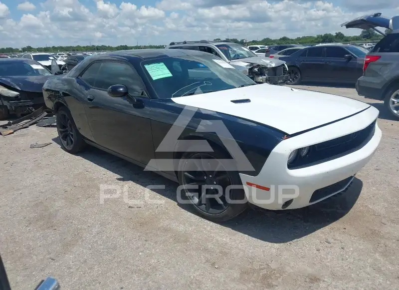 2016 Dodge CHALLENGER фото