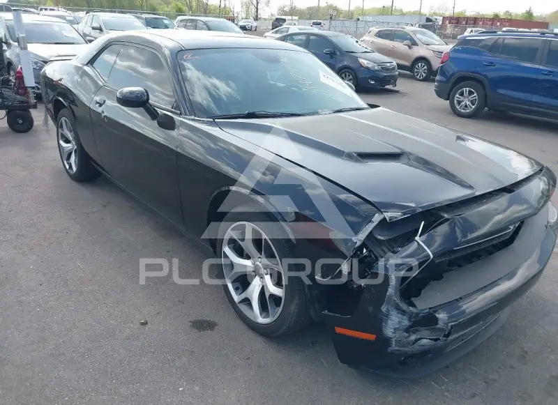 2016 Dodge CHALLENGER photo