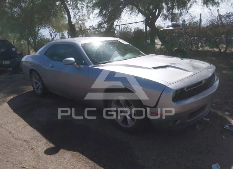 2016 Dodge CHALLENGER photo