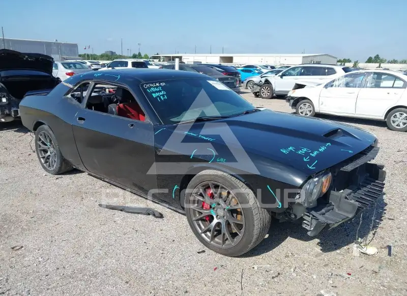 2016 Dodge CHALLENGER photo