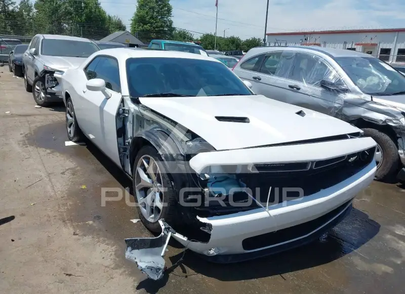 2016 Dodge CHALLENGER photo