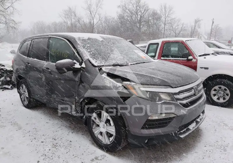 2016 Honda PILOT photo