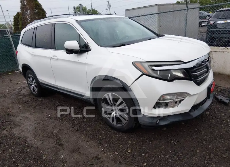 2016 Honda PILOT photo