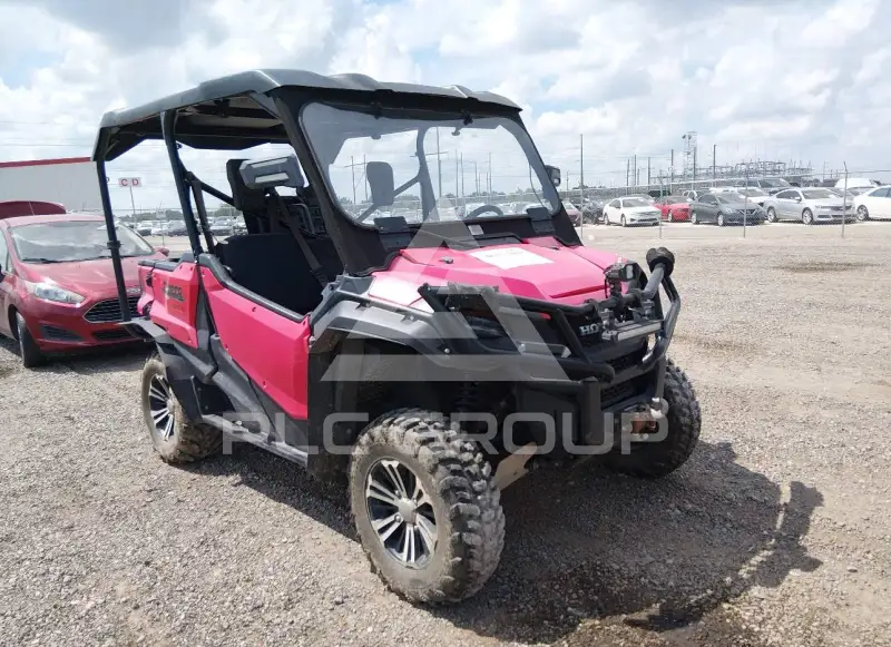 2016 Honda SXS1000 фото