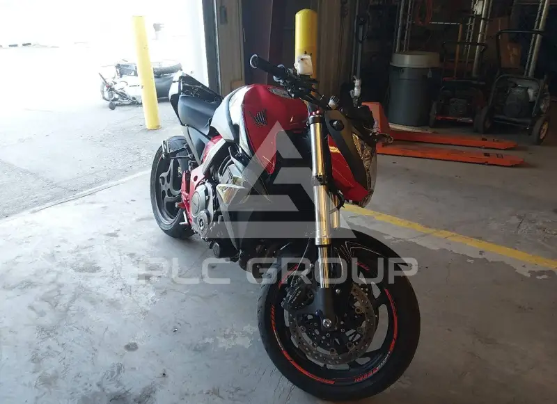 2016 Honda Motorcycle фото