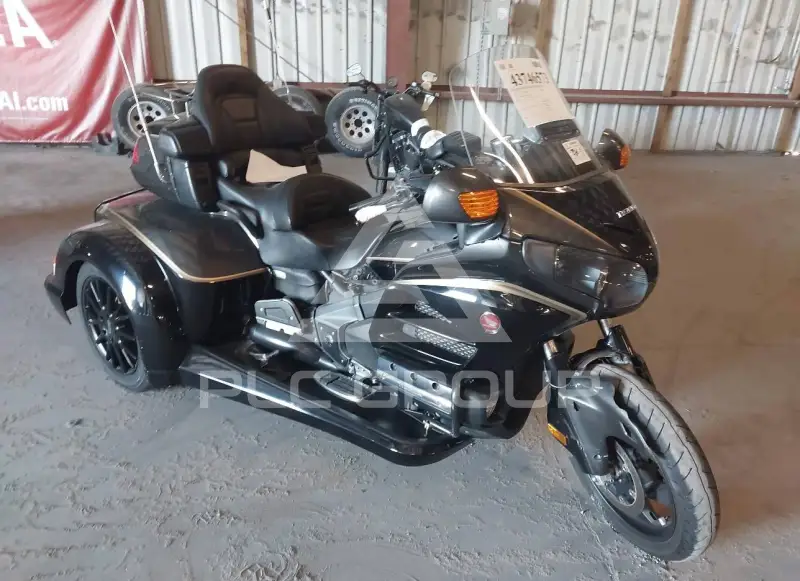 2016 Honda GL1800 photo