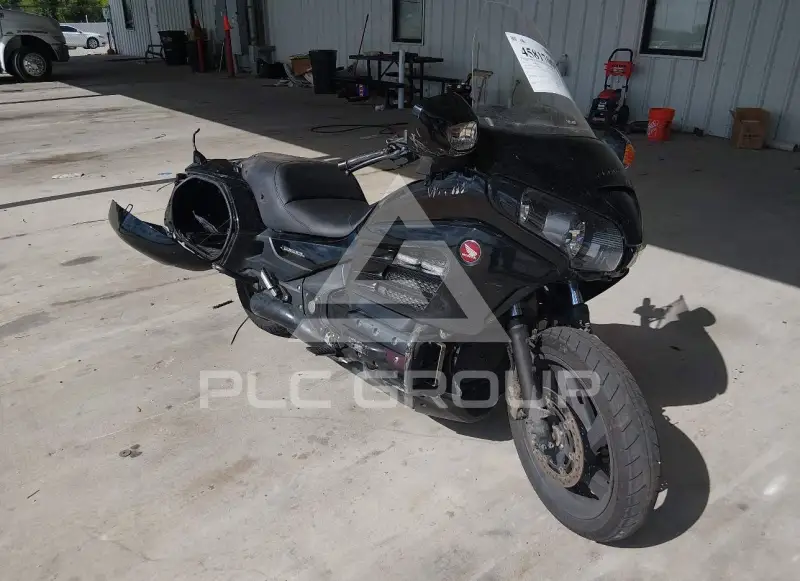 2016 Honda GL1800 фото