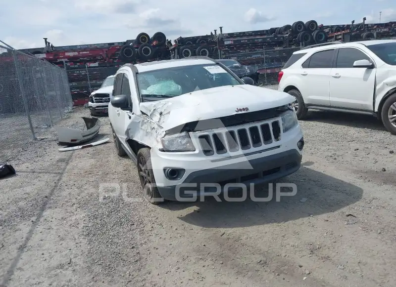 2016 Jeep COMPASS фото
