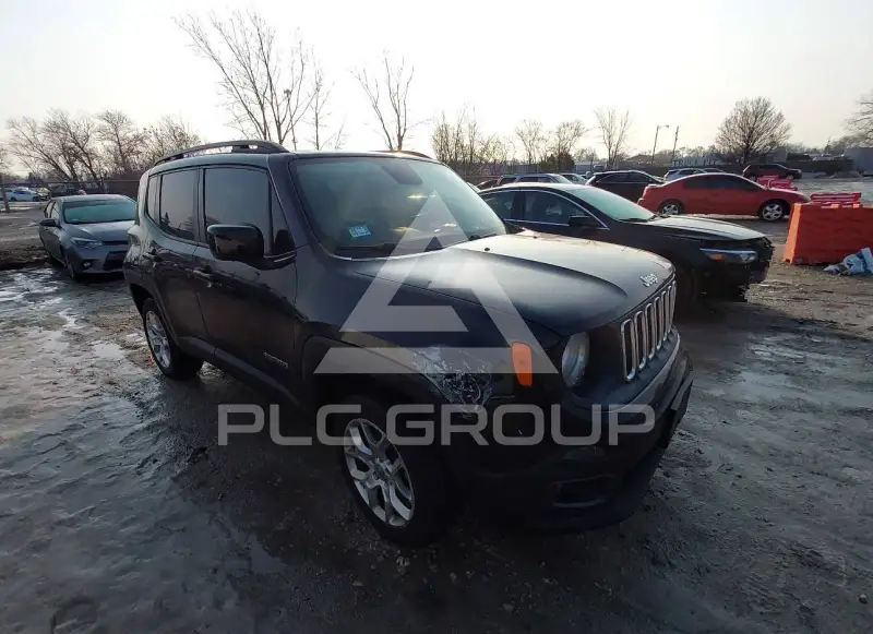 2016 Jeep Renegade photo