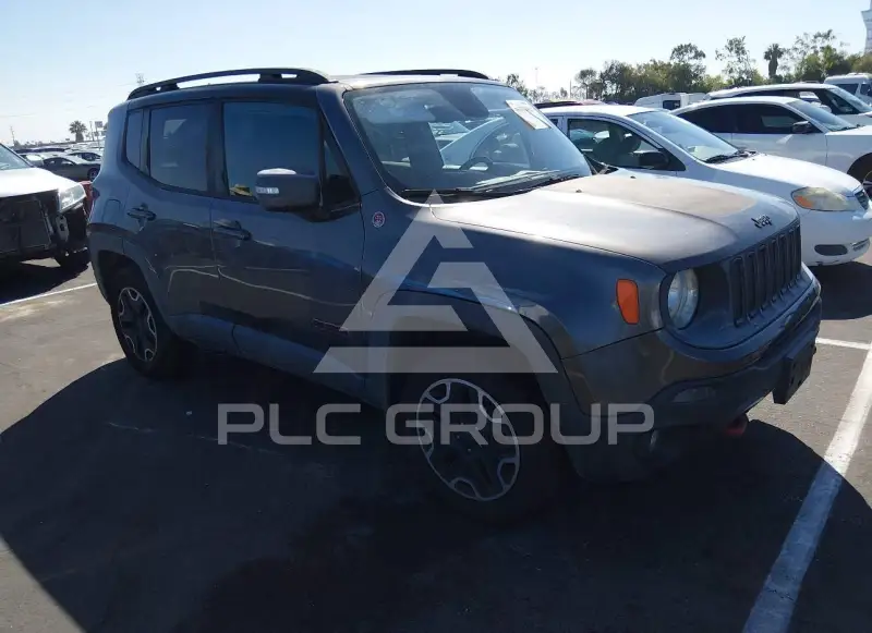 2016 Jeep Renegade photo