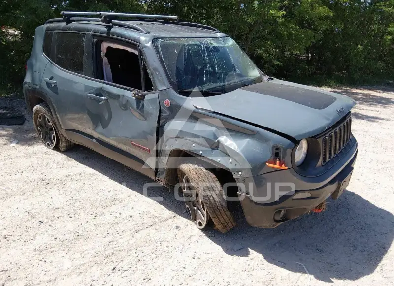 2016 Jeep Renegade photo