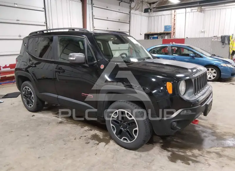 2016 Jeep Renegade photo