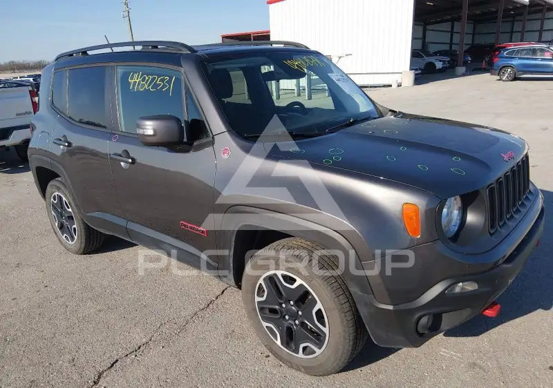 2016 Jeep Renegade фото