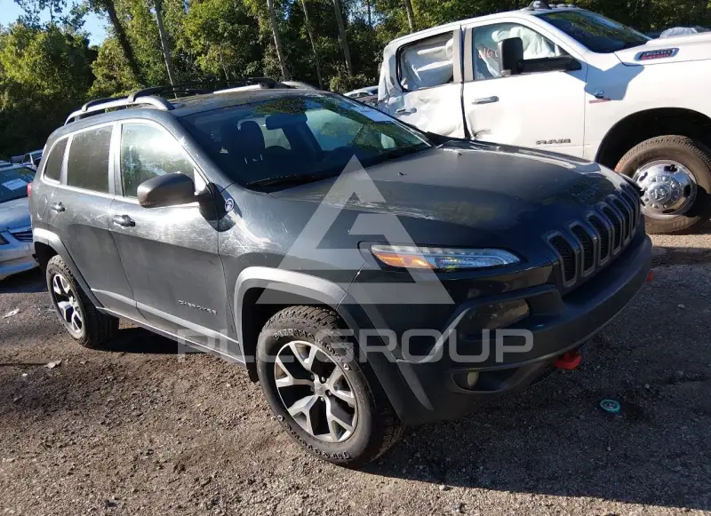 2016 Jeep CHEROKEE photo