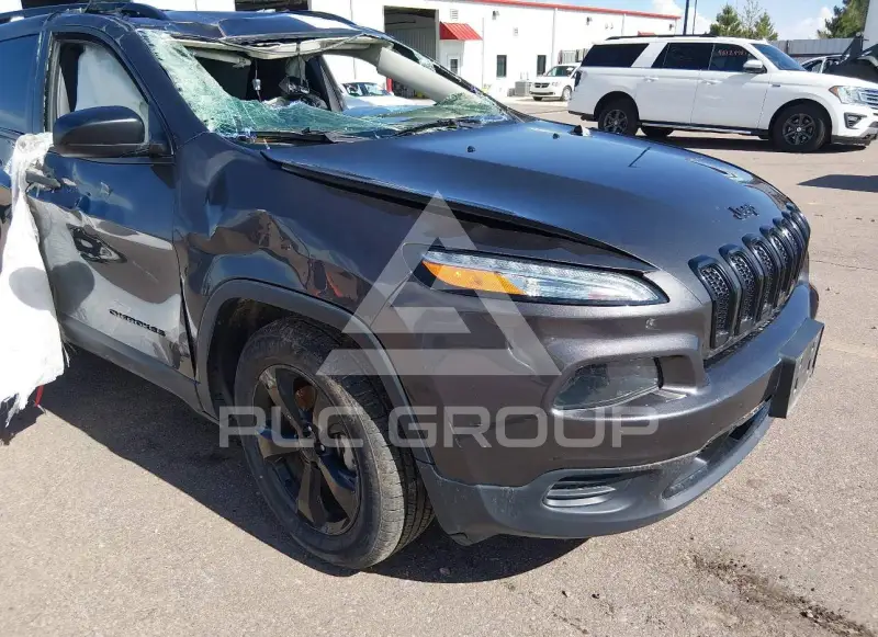 2016 Jeep CHEROKEE photo