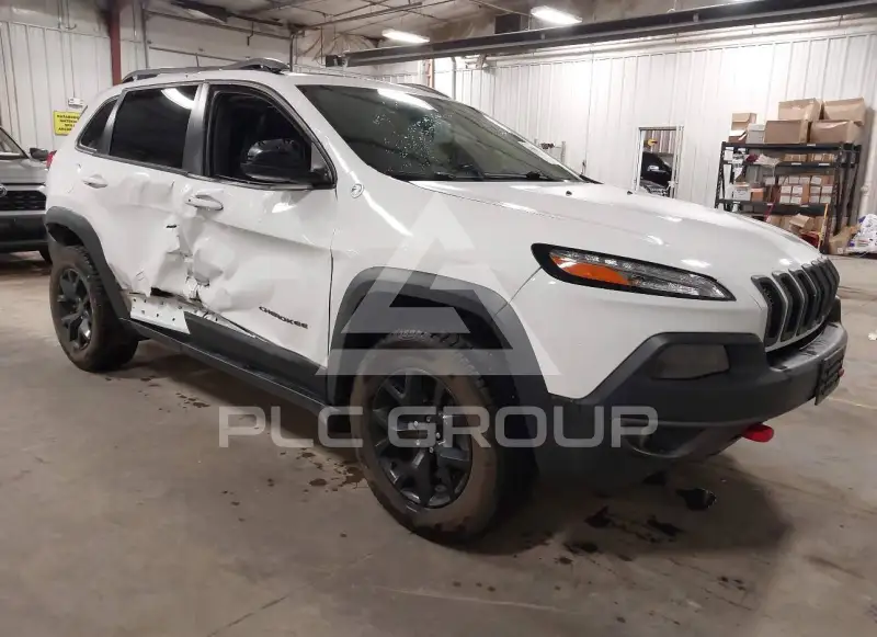2016 Jeep CHEROKEE фото