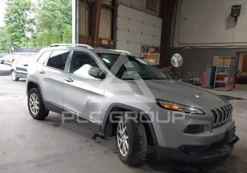 2016 Jeep CHEROKEE фото