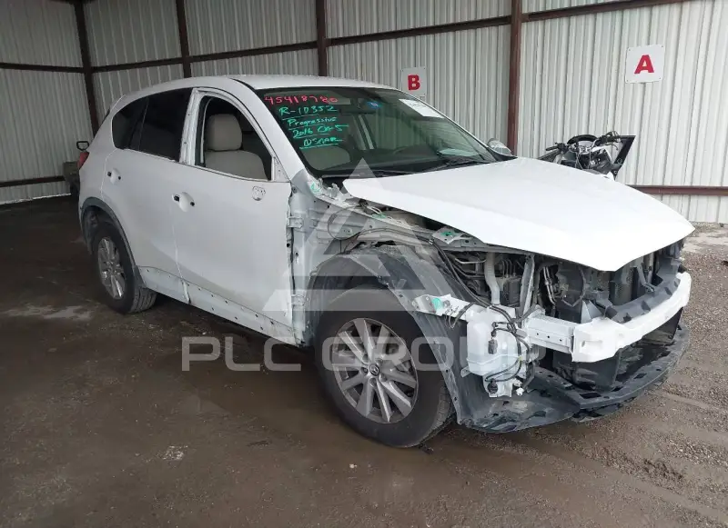 2016 Mazda CX-5 photo