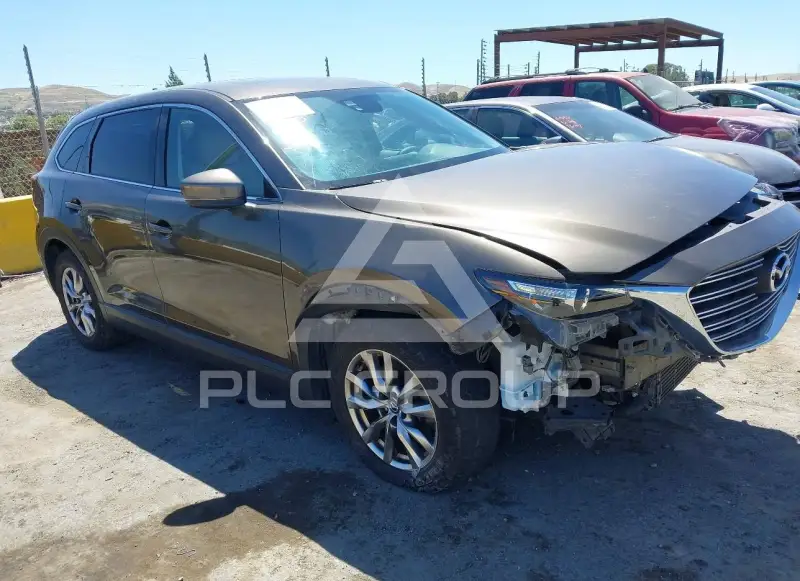 2016 Mazda CX-9 photo