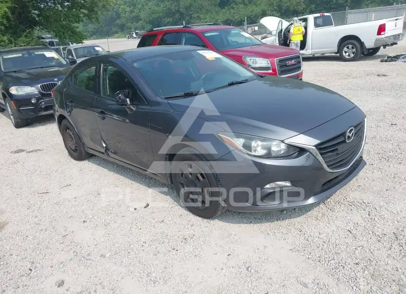 2016 Mazda 3 фото
