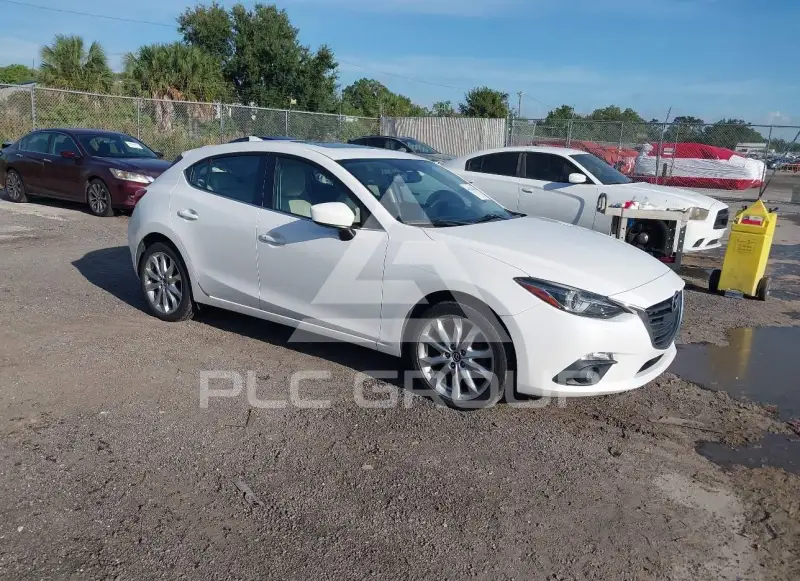 2016 Mazda 3 фото