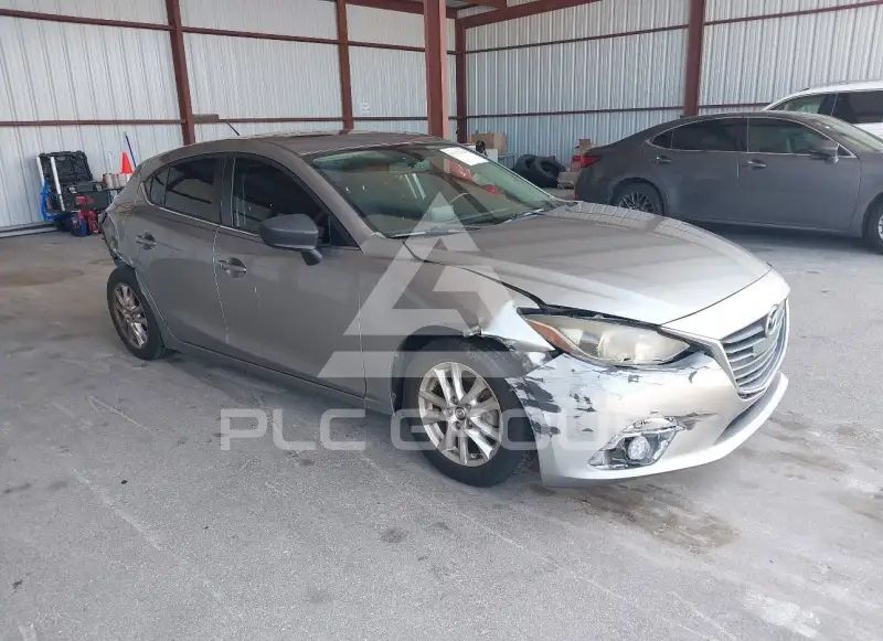2016 Mazda 3 фото