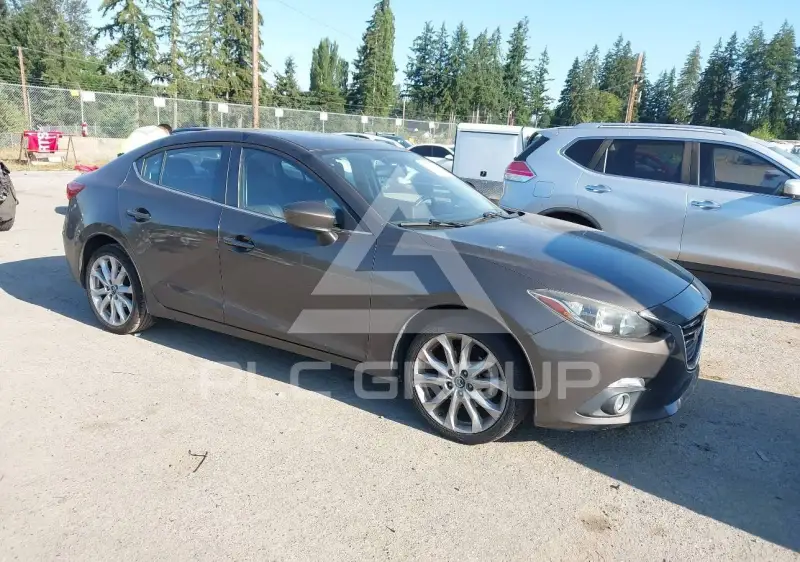 2016 Mazda 3 фото