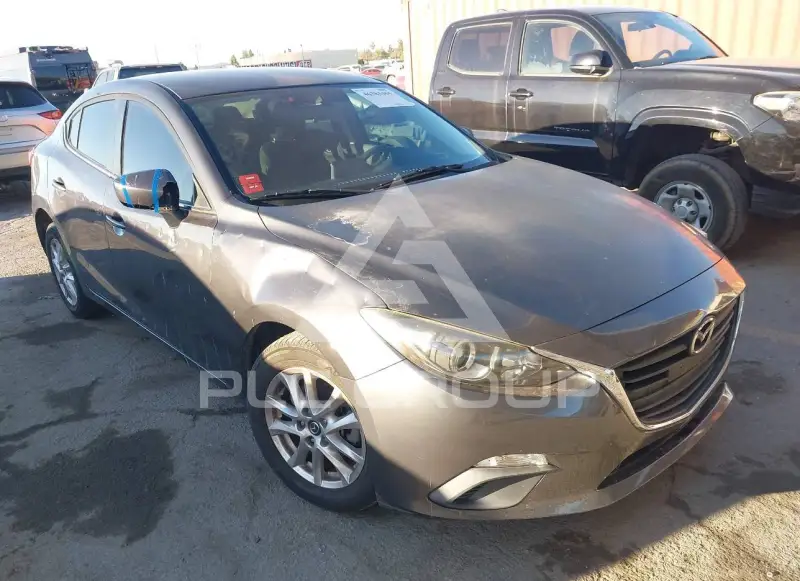 2016 Mazda 3 фото