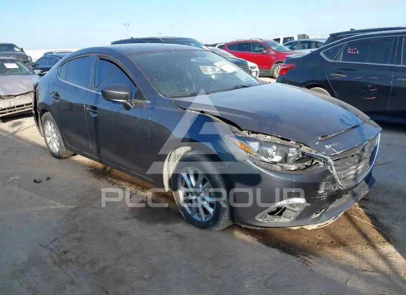 2016 Mazda 3 фото