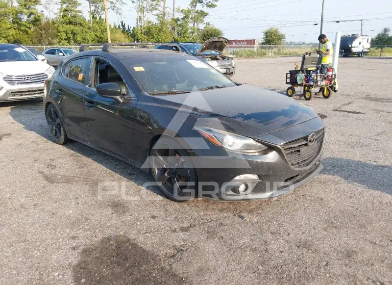 2016 Mazda 3 фото