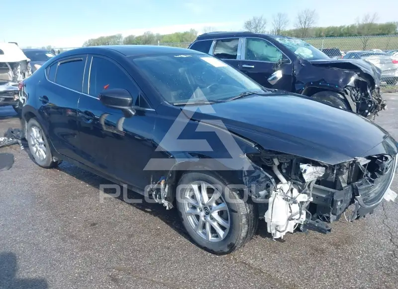 2016 Mazda 3 фото
