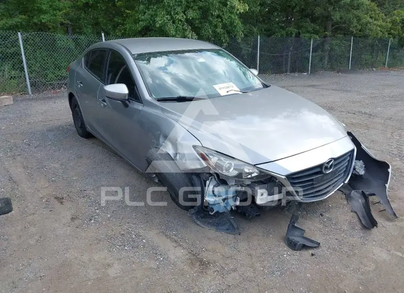2016 Mazda 3 фото