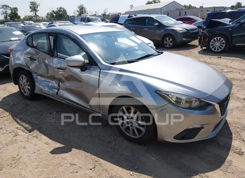 2016 Mazda 3 фото