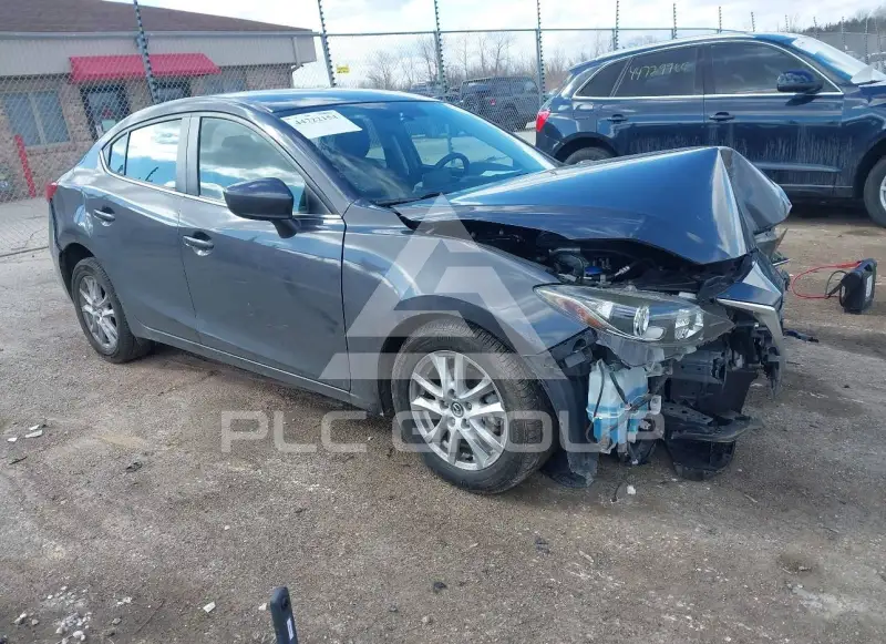 2016 Mazda 3 фото
