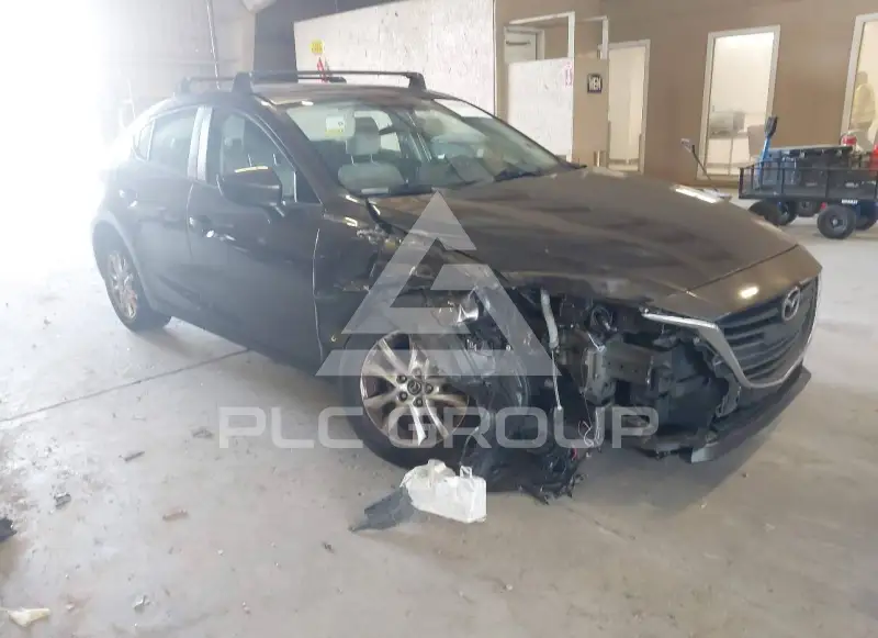 2016 Mazda 3 фото