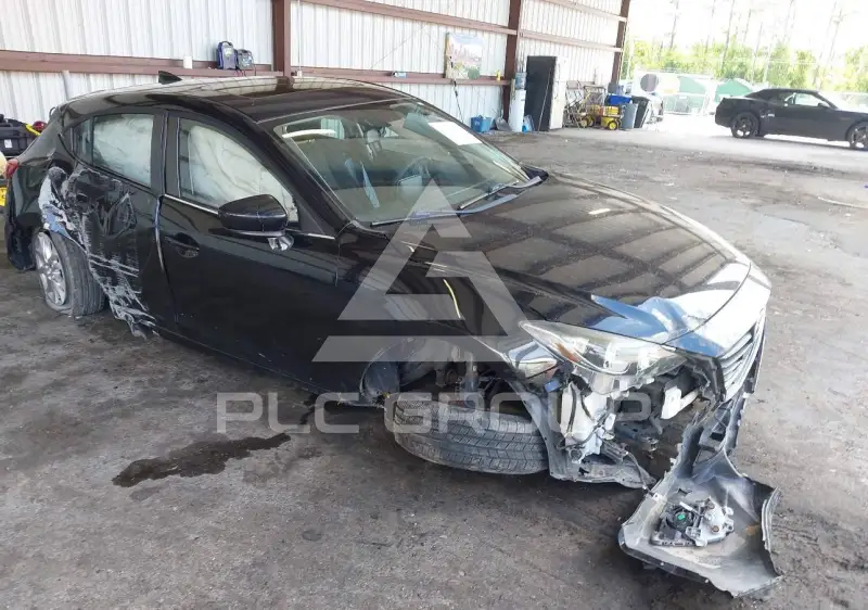 2016 Mazda 3 фото