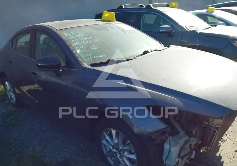 2016 Mazda 3 фото
