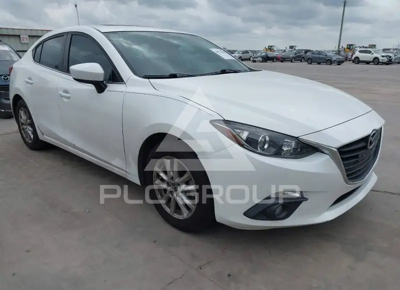 2016 Mazda 3 фото