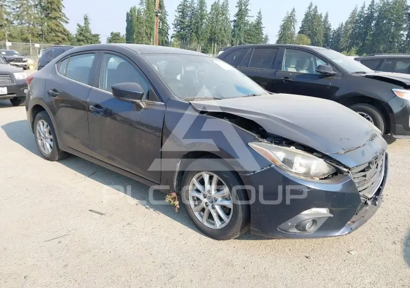 2016 Mazda 3 photo