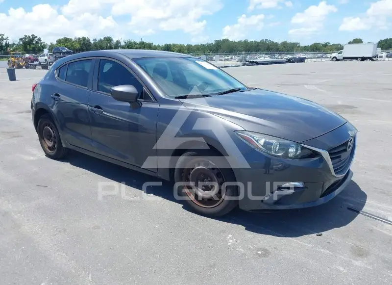 2016 Mazda 3 фото