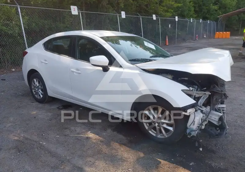 2016 Mazda 3 фото