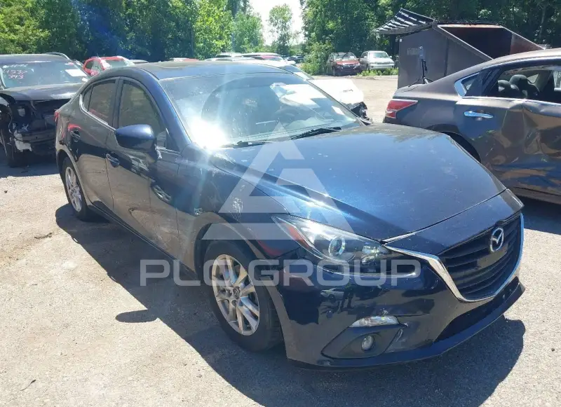 2016 Mazda 3 фото