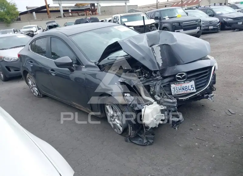 2016 Mazda 3 фото