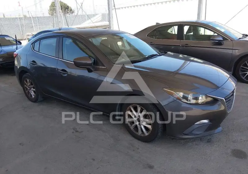 2016 Mazda 3 фото