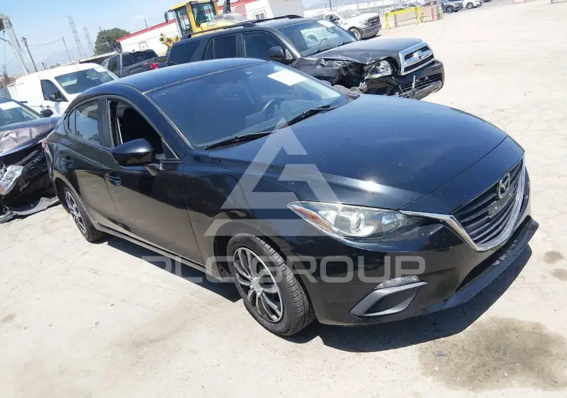 2016 Mazda 3 фото