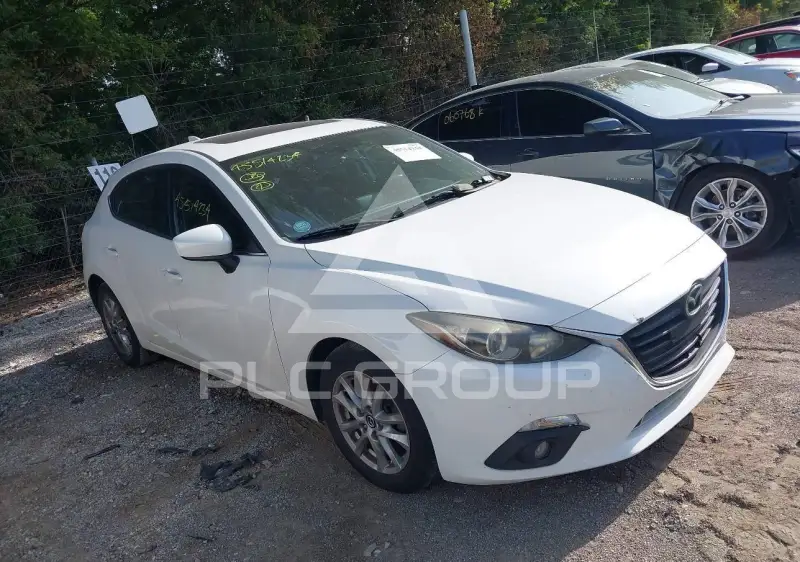2016 Mazda 3 фото