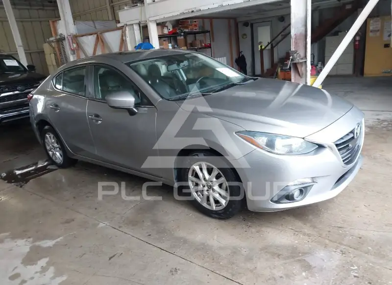 2016 Mazda 3 фото